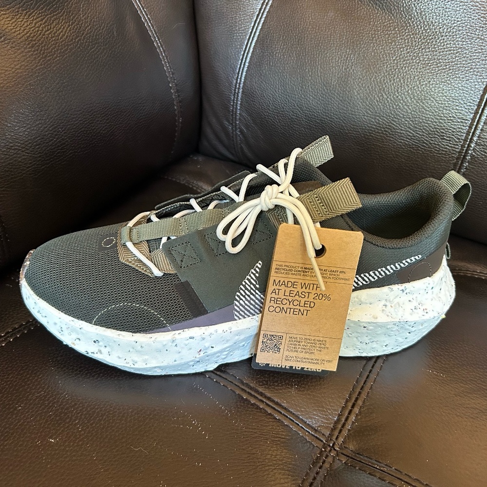 NIKE CRATER IMPACT Men's Size 11.  NWT